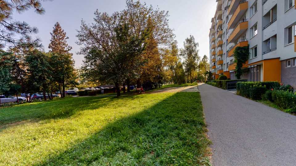 Predaný 2,5 izbový byt Prievidza, Murgaša