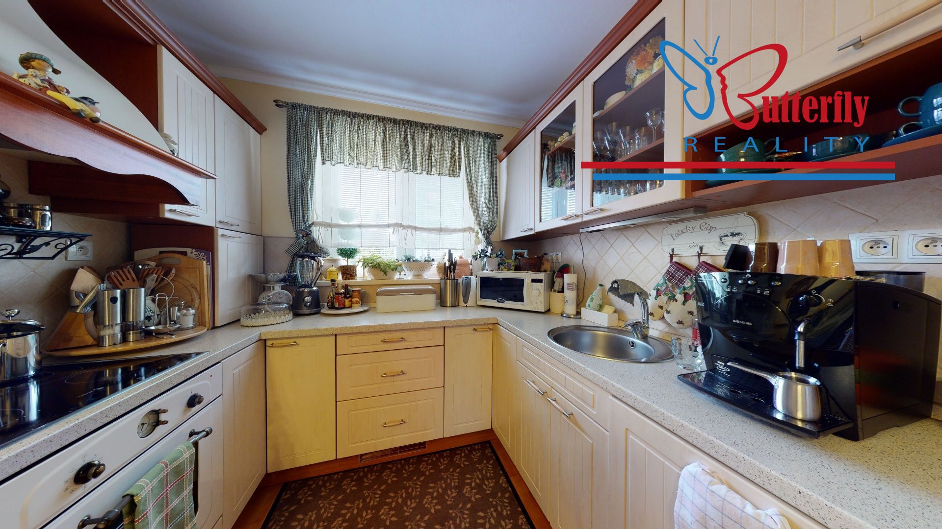 Predaný 2 IZBOVÝ BYT, 56 M2, HANDLOVÁ, 29. AUGUSTA 79/20