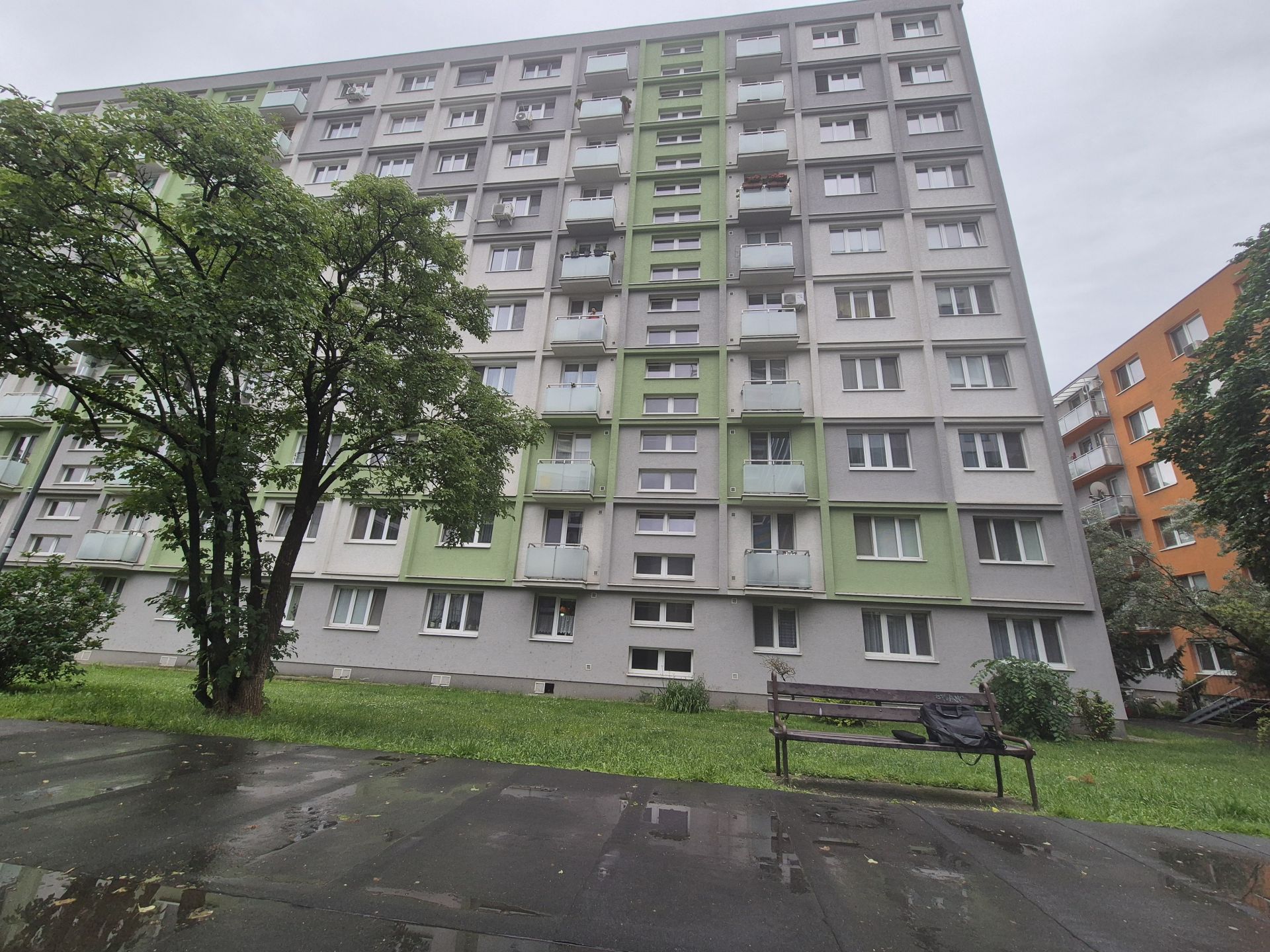 Predaný 3 izbový byt Bratislava, Muškátová