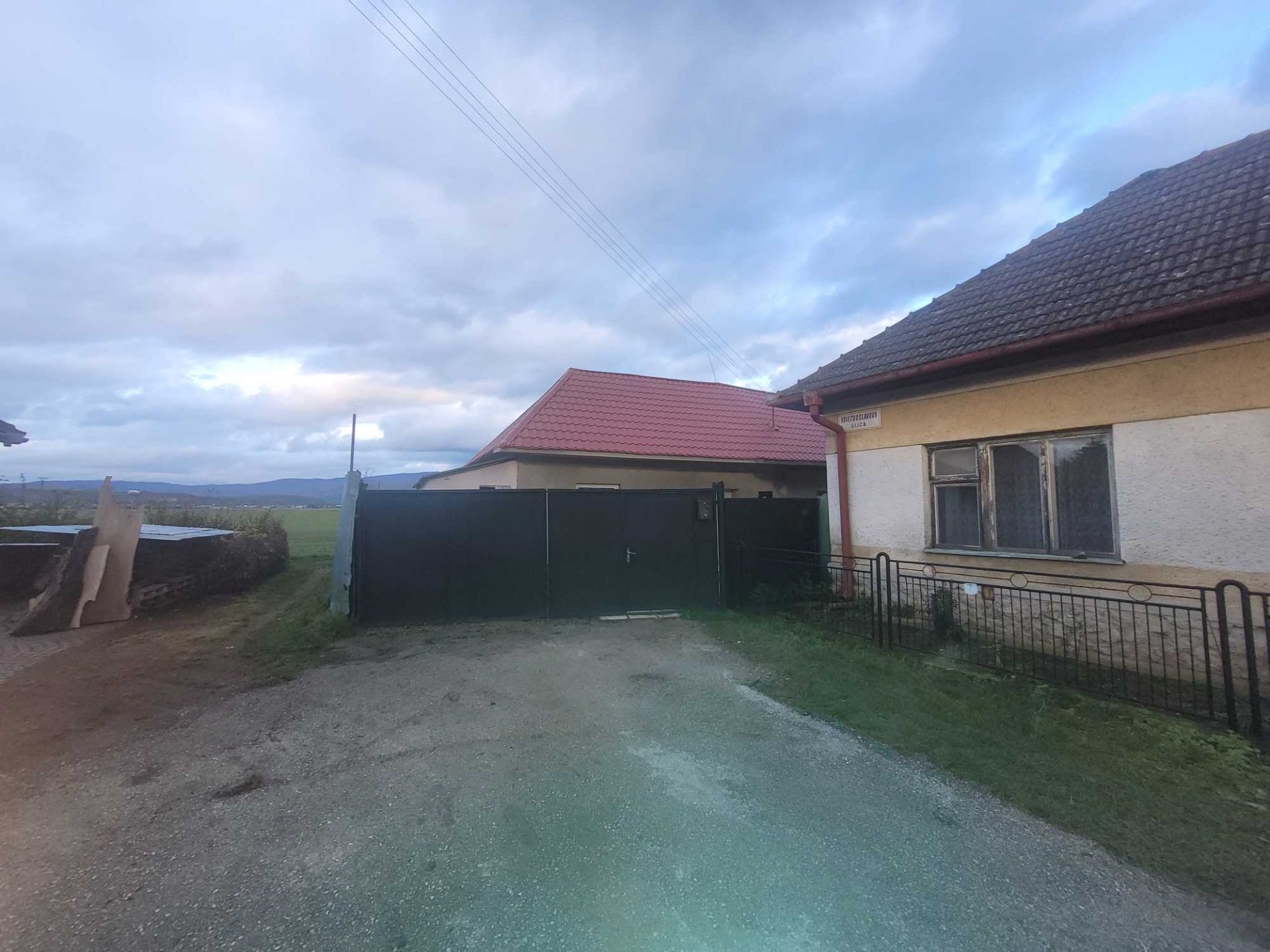 Predaj rodinný dom s pozemkom, 538 m2, Skačany