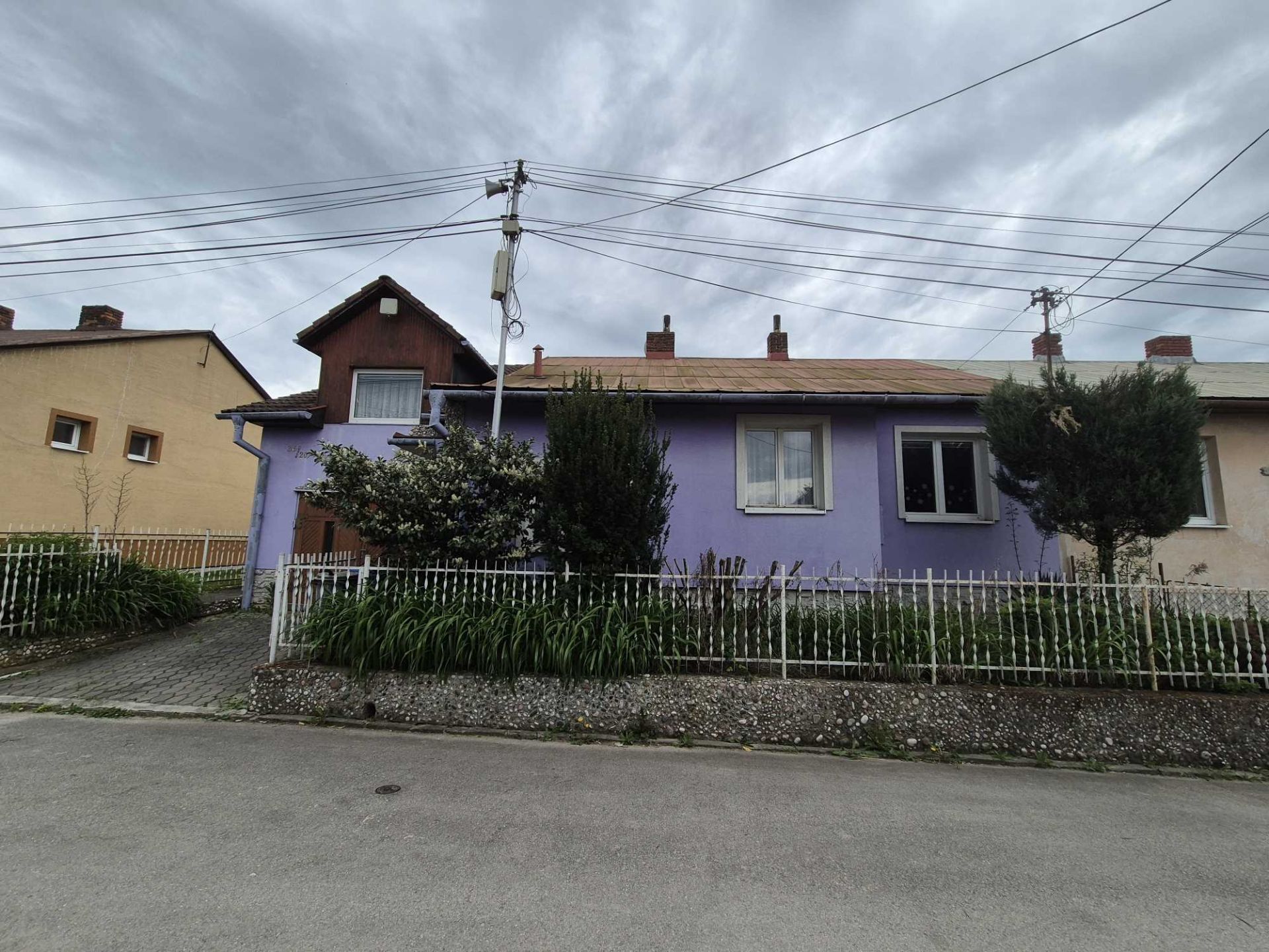 Predaj 5 izbový rodinný dom s garážou Zemianske Kostolany