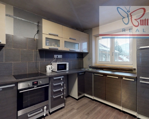 3 izbový byt, 79 m2, Handlová, 29.augusta 88/84. Predané za 46 200 € po prvej obhliadke.