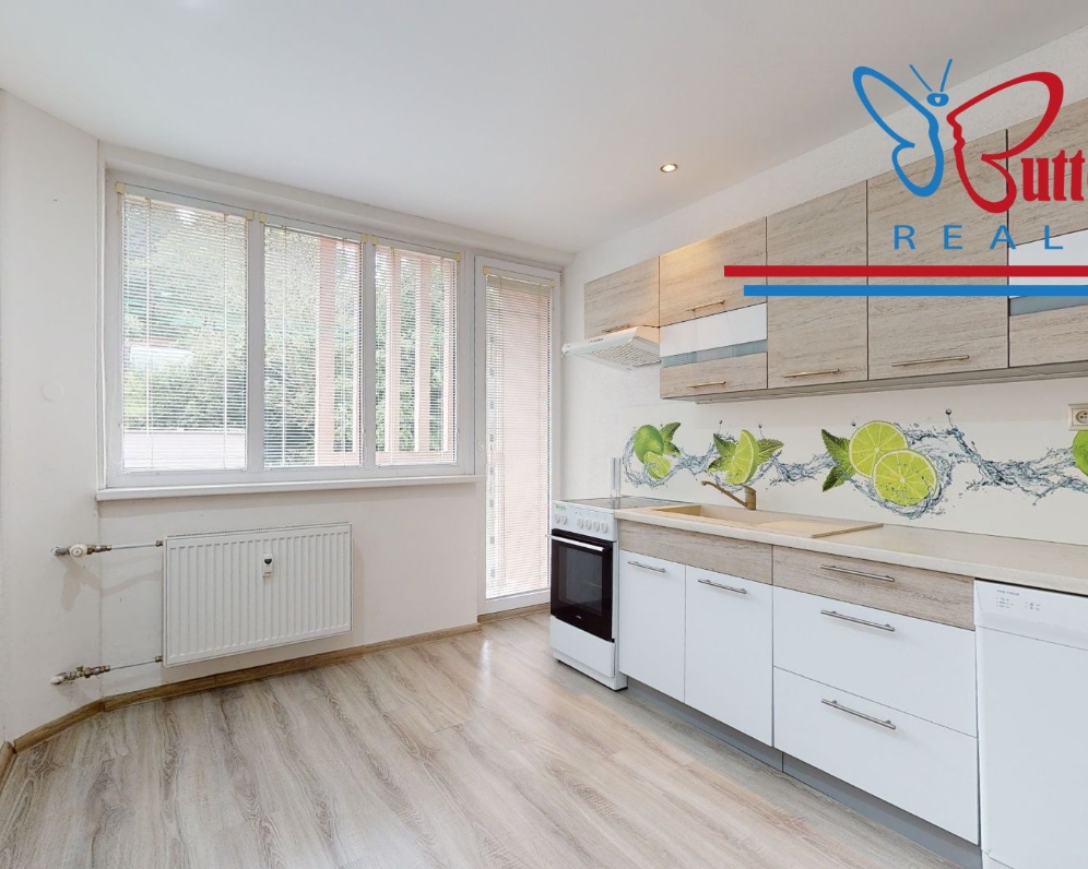 PREDAJ 3 IZBOVÝ BYT, 62 M2, HANDLOVÁ, PRIEVIDZSKÁ