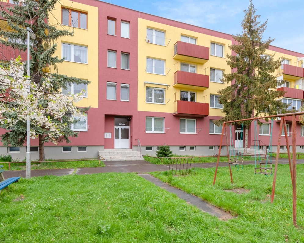 PREDANÝ 2,5 izbový byt, 63,5 m2, Partizanske, Malá Okružná