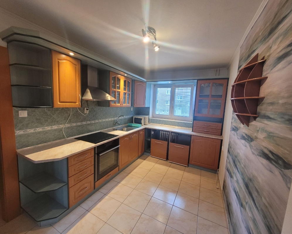 Predaj 2 izbový byt 67,6 m2 Handlová 29 augusta