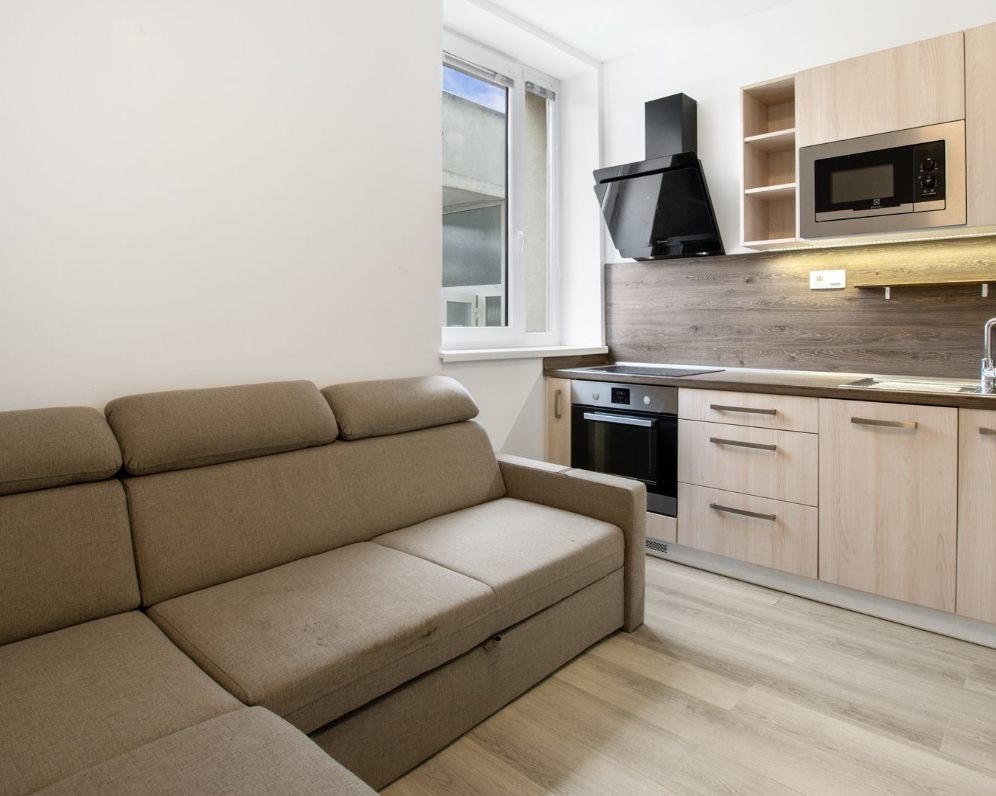 Prenajatý 2 izbový byt, 42,5 m2, v novostavbe Central Prievidza, na ulici Terézie Vansovej.